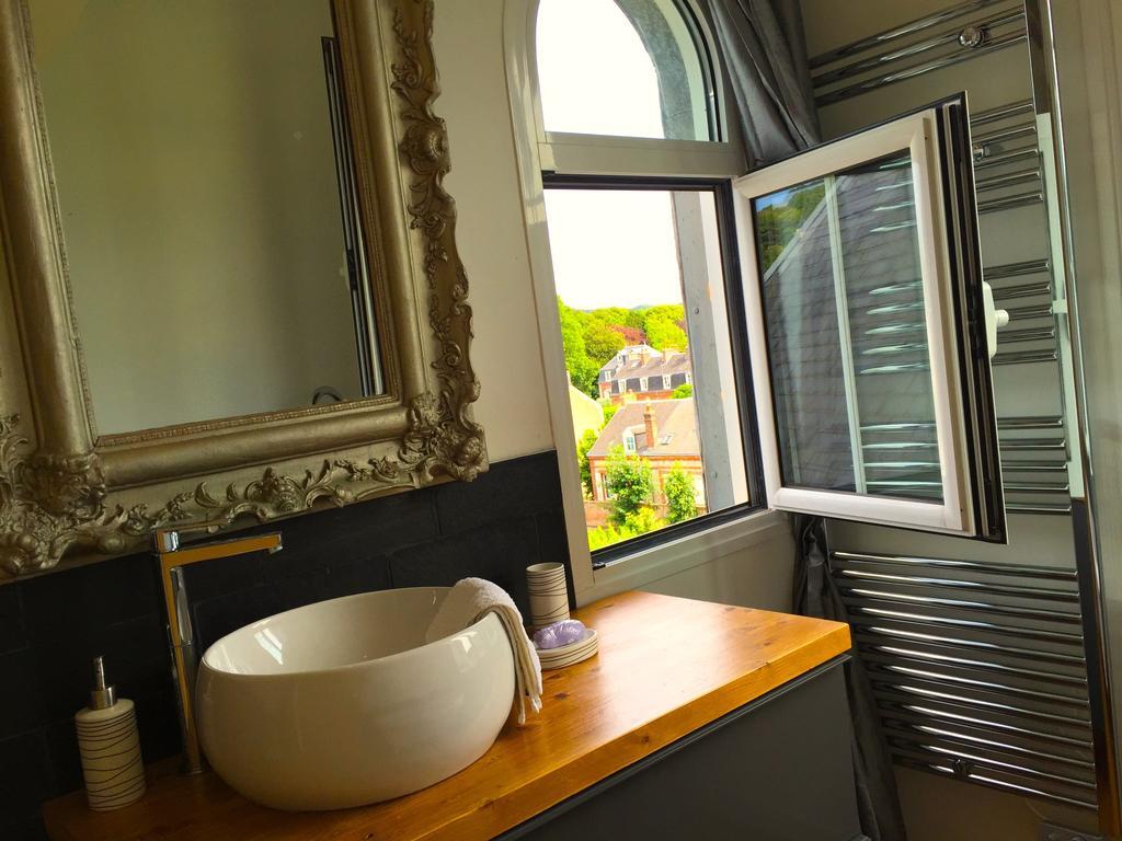 Le Loft Du Clocheton Apartment เอเทรตาต์ ภายนอก รูปภาพ